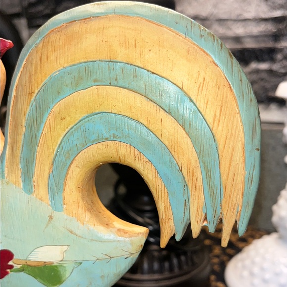 Colorful RUSS Rooster Decor - Picture 6 of 11